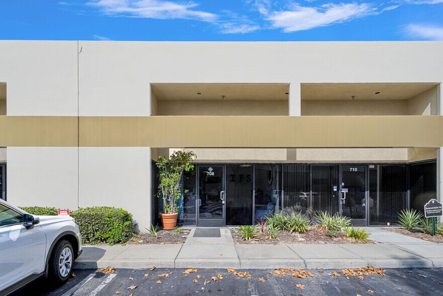 More Photos Of 10722 Arrow Rt, Rancho Cucamonga Light Manufacturing For Sale