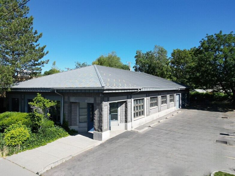 More Photos Of 329 E 2100 S, Salt Lake City Showroom For Lease