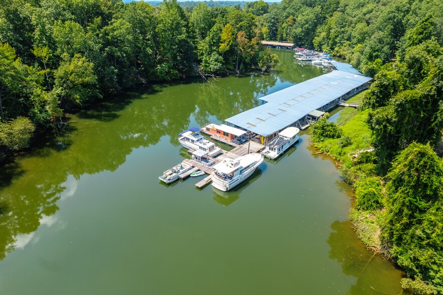 More Photos Of 14629 Rainbarrel Road, Charlotte Hotel For Sale