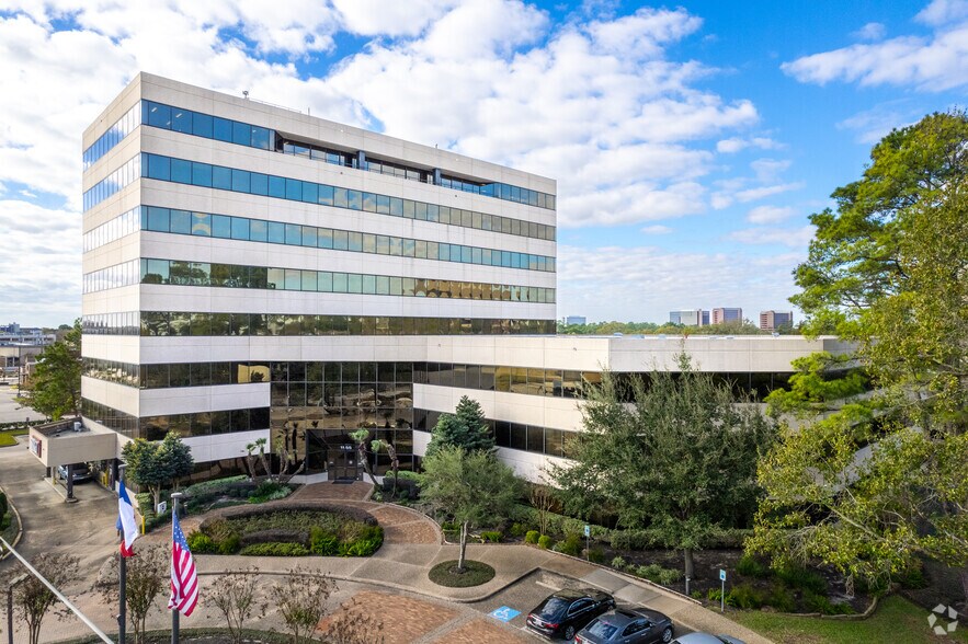 More Photos Of 14701 St. Marys Ln, Houston Unknown For Lease