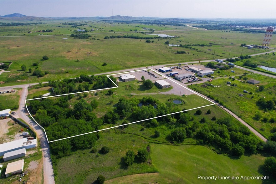 More Photos Of 9800-9806 NW Cache Rd, Lawton Freestanding For Sale