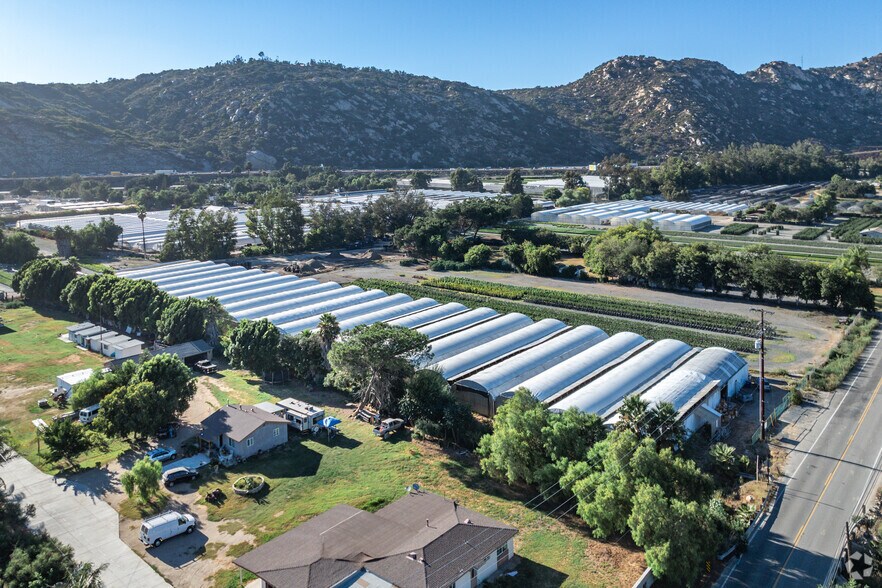 More Photos Of 2526 Rainbow Valley Blvd, Fallbrook Manufacturing For Sale