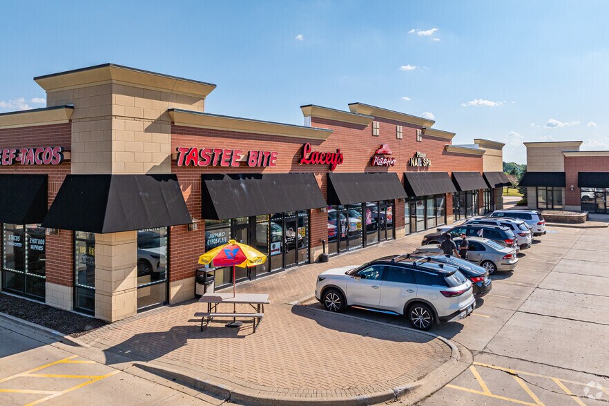 Primary Photo Of 7000 Burroughs Ave, Plano Unknown For Lease