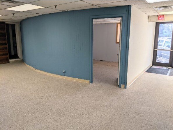 More Photos Of 535 Custer Ave, Evanston Office For Lease