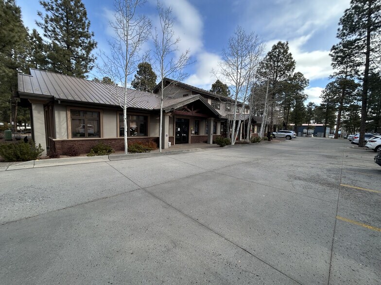 More Photos Of 1338 W Forest Meadows St, Flagstaff Medical For Lease