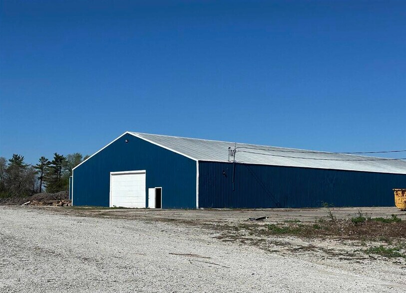 More Photos Of 8727 Arenzville Rd, Beardstown Warehouse For Sale