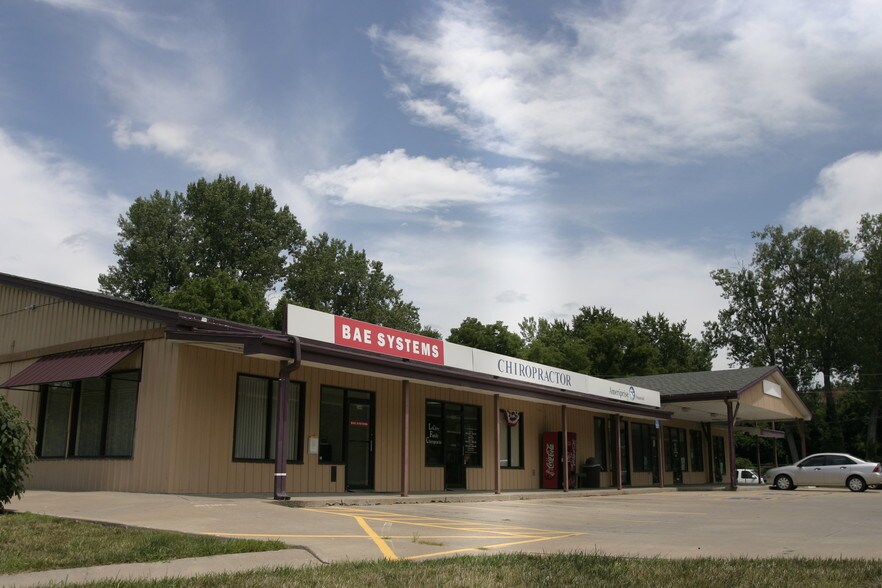 More Photos Of 320-360 Santa Fe St, Leavenworth Storefront Retail Office For Lease