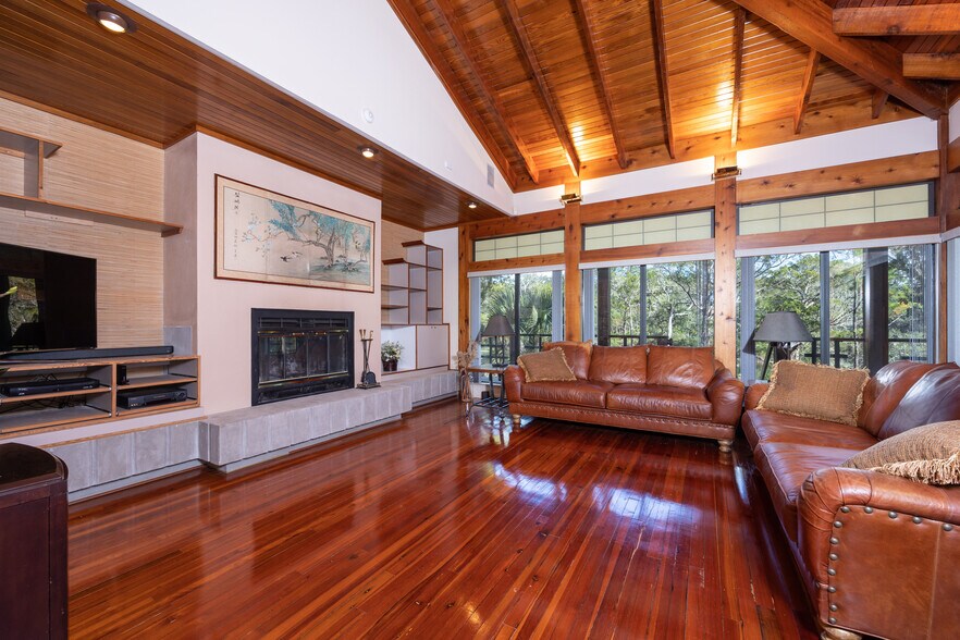 More Photos Of 1606 3rd Ave SE, Steinhatchee Lodge Meeting Hall For Sale