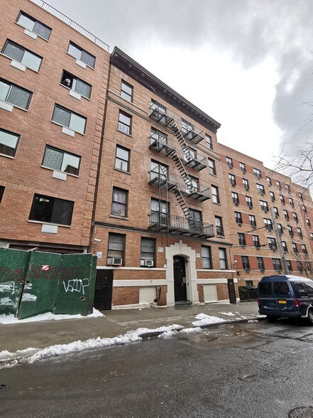 More Photos Of 2114 Daly Ave, Bronx Apartments For Sale