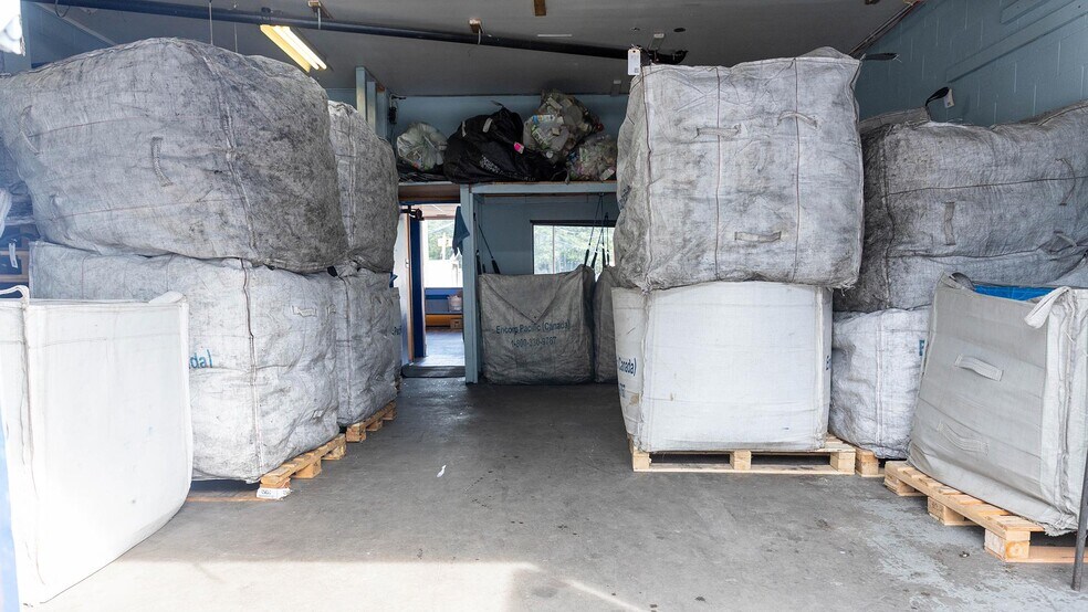 More Photos Of 428 Enterprise Av, Kitimat Freestanding For Sale