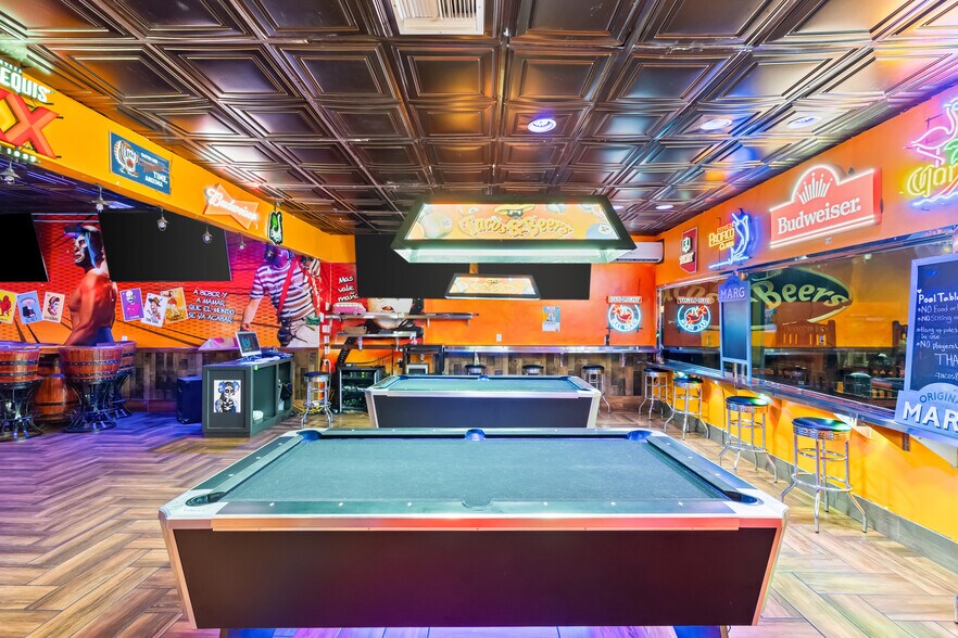 More Photos Of 1884 Arizona 95, Bullhead City General Retail For Sale