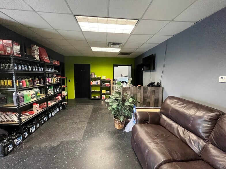 More Photos Of 4223 James St, East Syracuse Warehouse For Sale