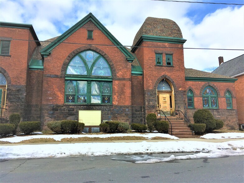 More Photos Of 516 Park Ave, Mechanicville Specialty For Sale