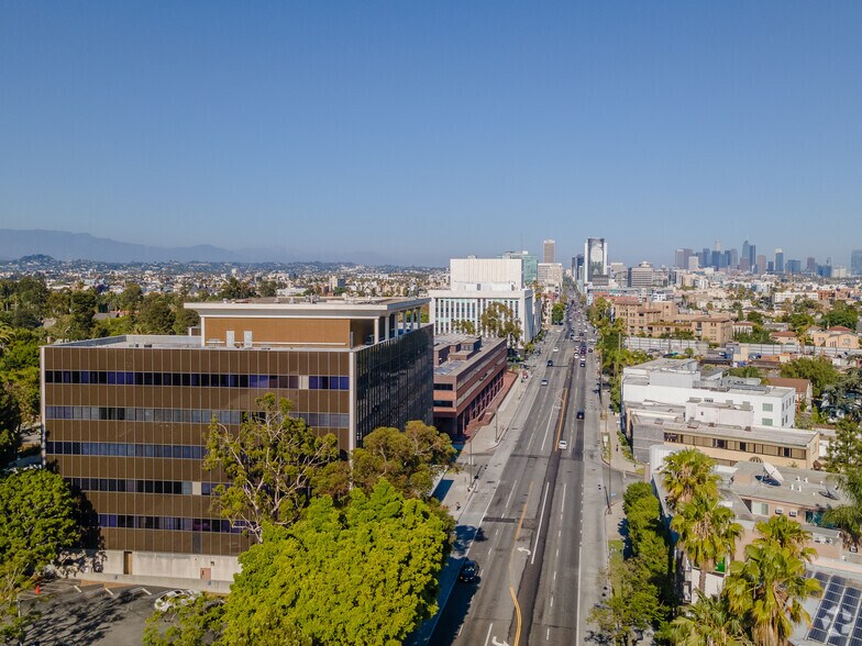 More Photos Of 4311 Wilshire Blvd, Los Angeles Office For Lease