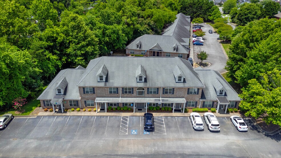 More Photos Of 1124 N Tennessee St, Cartersville Medical For Lease