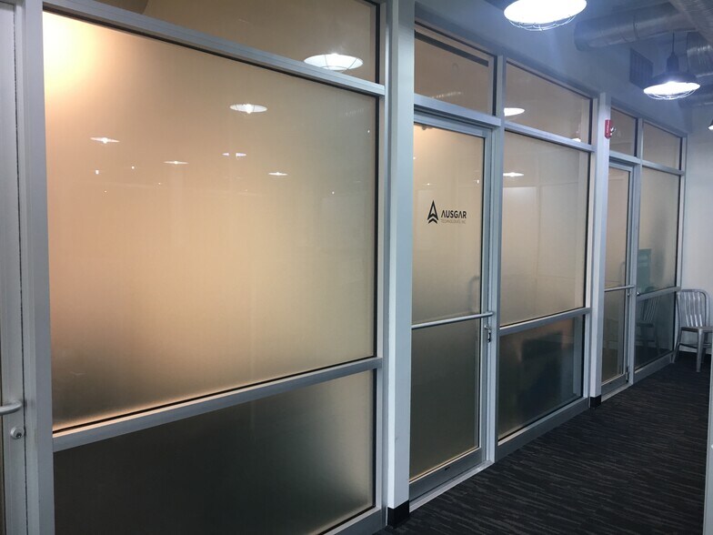 More Photos Of 1535 Hobby St, North Charleston Office For Lease