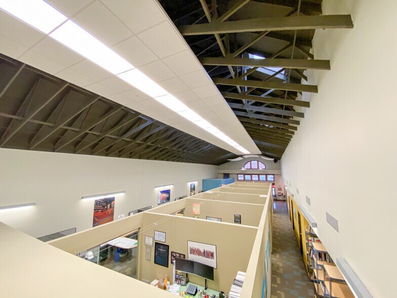 More Photos Of 10 S Shumway Ave, Batavia Office For Lease