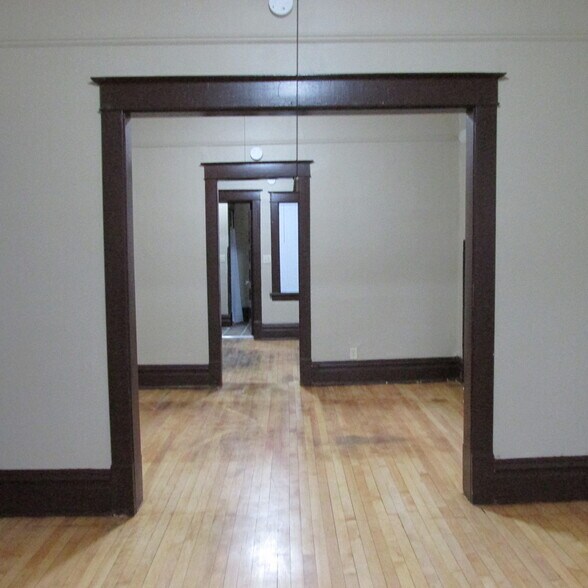 More Photos Of 744 Simon Ave, Saint Paul Apartments For Sale