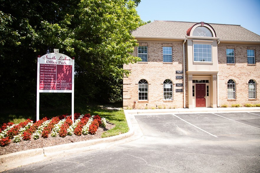 More Photos Of 13621-13689 Baltimore Ave, Laurel Medical For Sale