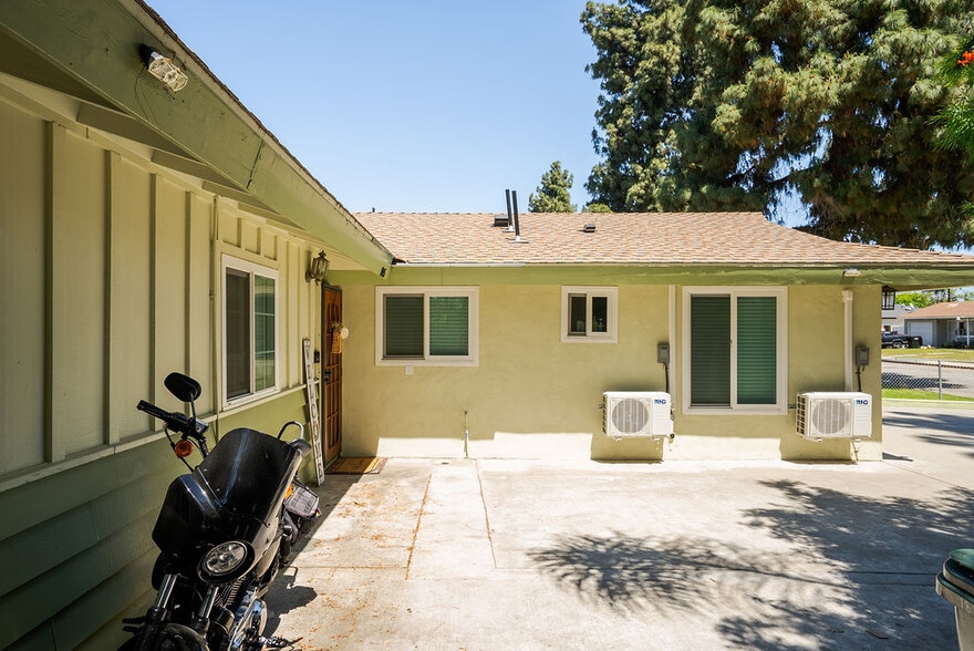 More Photos Of 1845 Norval St, Pomona Multifamily For Sale