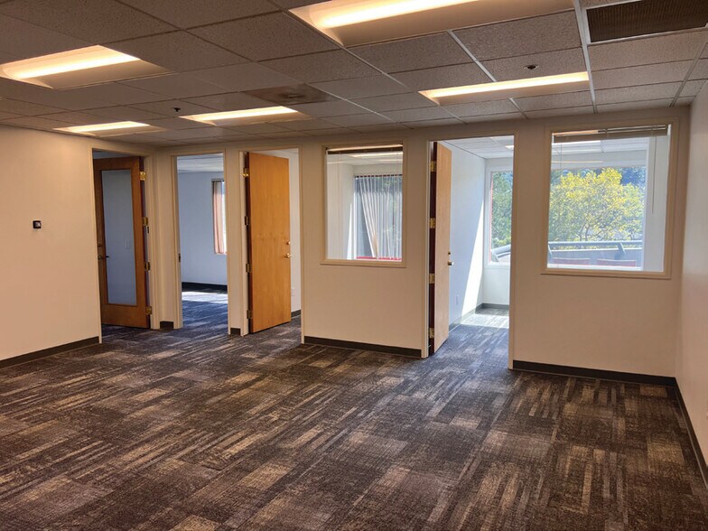 More Photos Of 1701 Novato Blvd, Novato Office For Lease