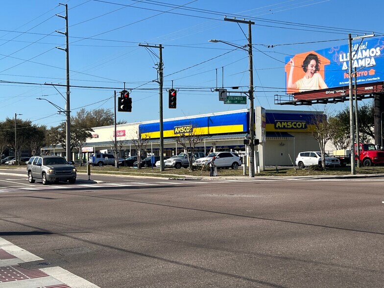 More Photos Of 2910 N Himes Ave, Tampa Unknown For Lease