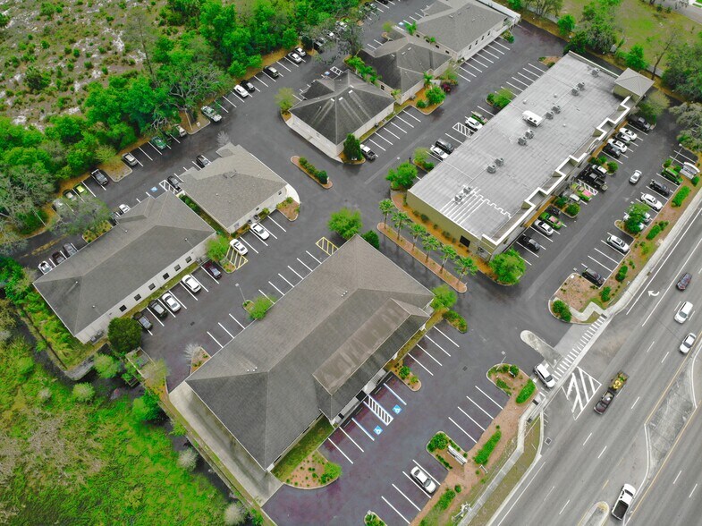 More Photos Of 7322 Little Rd, New Port Richey Storefront For Lease