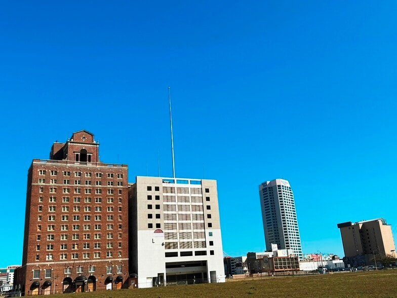 More Photos Of 125 S Dr Martin Luther King Blvd, Atlantic City Hotel For Sale