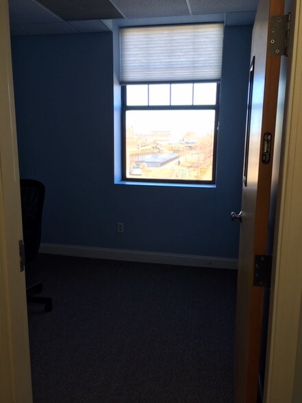 More Photos Of 88B Lafayette St, Salem Office For Lease