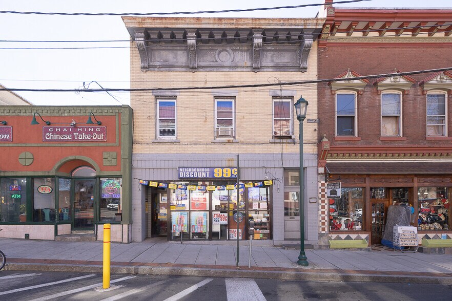 Primary Photo Of 7 New Main St, Haverstraw Storefront Retail Residential For Sale