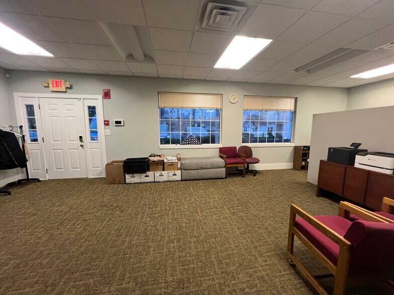 More Photos Of 500 Purdy Hill Rd, Monroe Medical For Sale