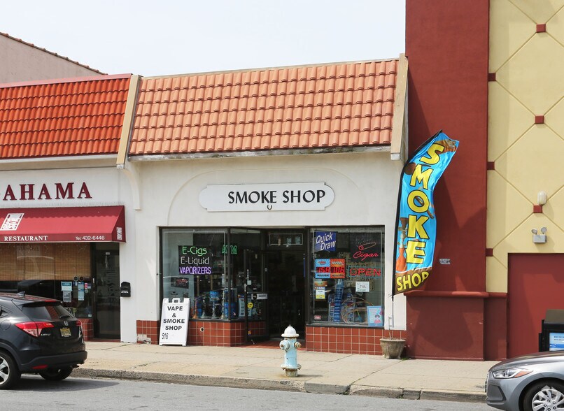 More Photos Of 171 E Park Ave, Long Beach Storefront For Lease