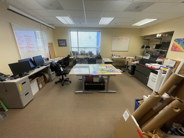 More Photos Of 804 Pershing Dr, Silver Spring Medical For Sale