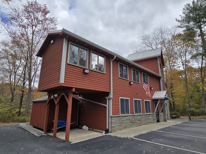 More Photos Of 237 US-206, Sandyston Medical For Sale