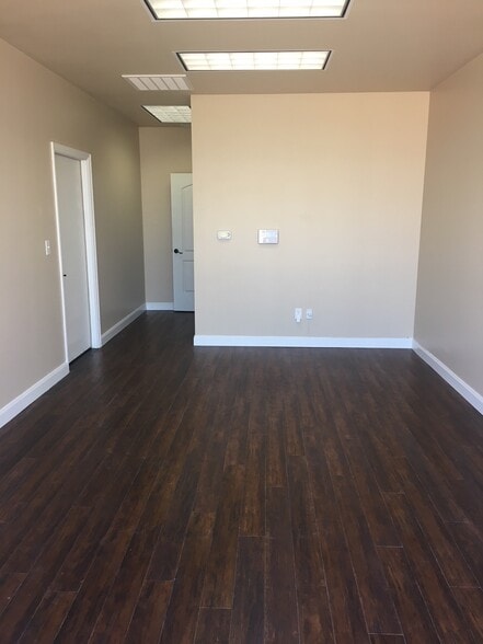 More Photos Of 18703 Clay Rd, Houston Industrial For Lease