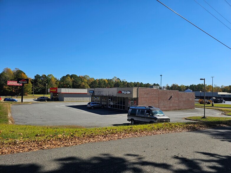 More Photos Of 1000 E Main St, Cherryville Freestanding For Sale