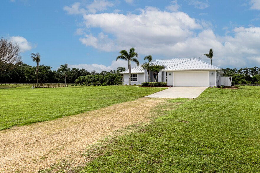 More Photos Of 2301 58th Ave SW, Vero Beach Land For Sale