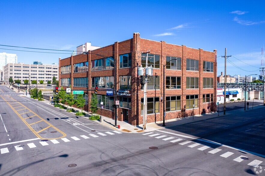 More Photos Of 557 W Polk St, Chicago Research And Development For Lease