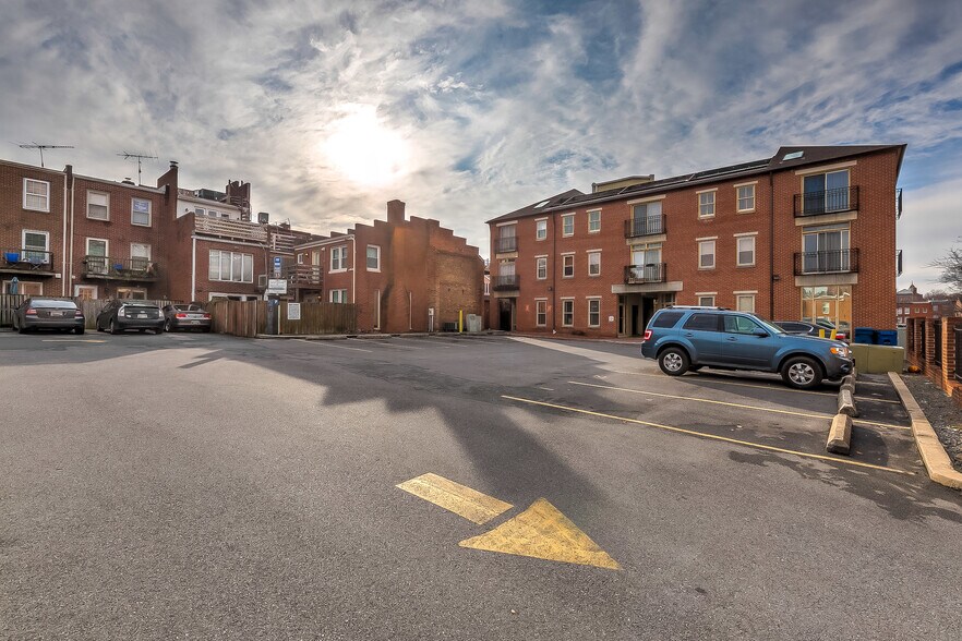 More Photos Of 723 S Charles St, Baltimore Office Residential For Sale