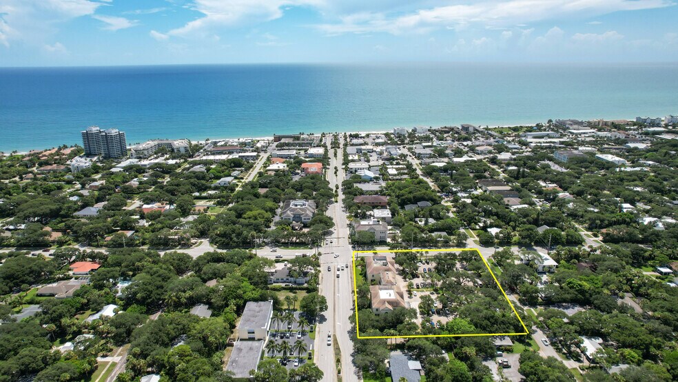 More Photos Of 660 Beachland Blvd, Vero Beach Office For Lease