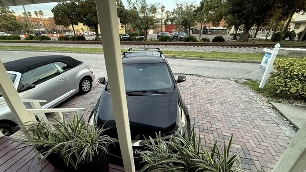 More Photos Of 1923 E 6th Ave, Tampa Office For Sale