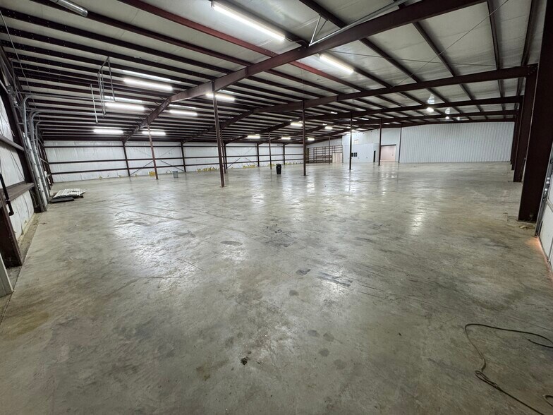 More Photos Of 3178 US-127 Hwy, Liberty Industrial For Sale