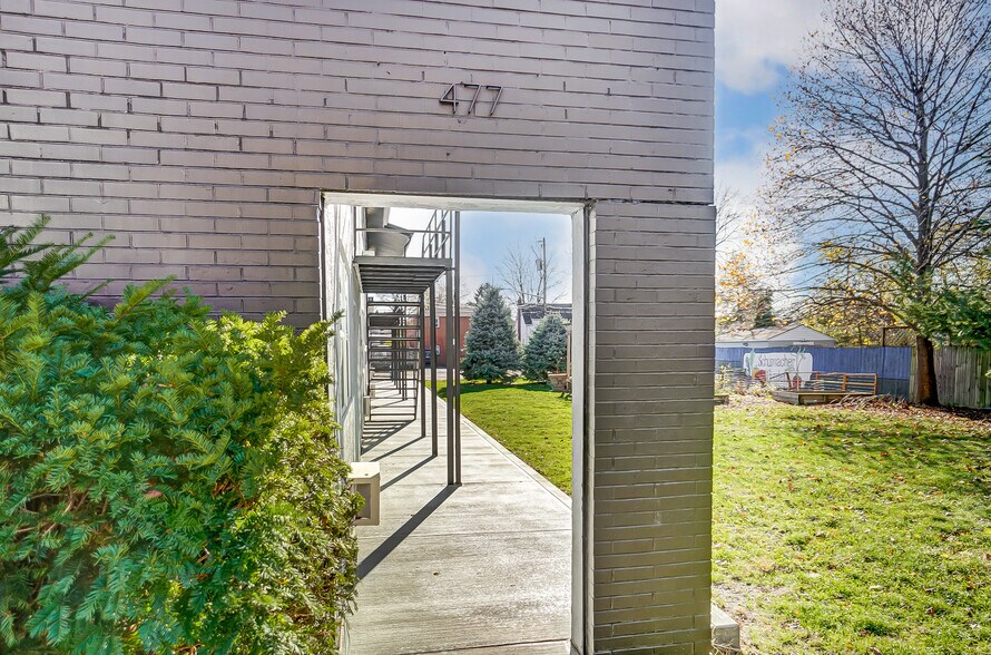 More Photos Of 477 E Columbus St, Columbus Apartments For Sale