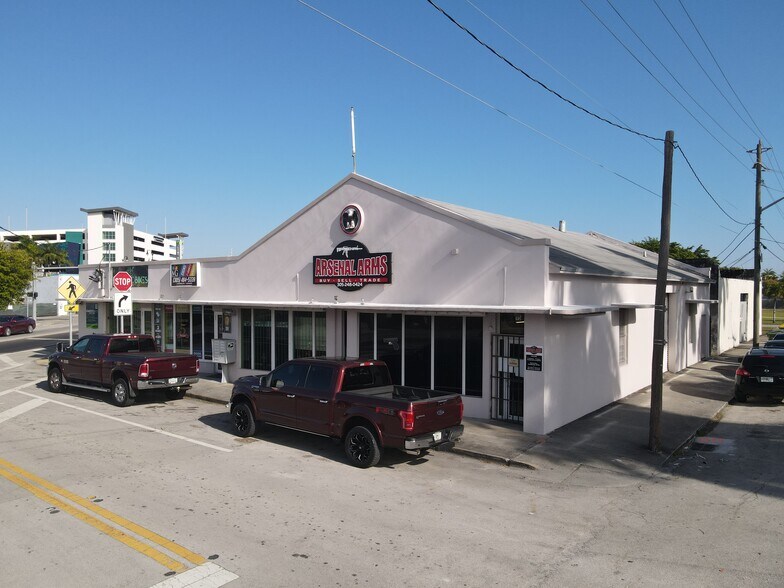 More Photos Of 131 S Flagler Ave, Homestead Storefront Retail Office For Sale