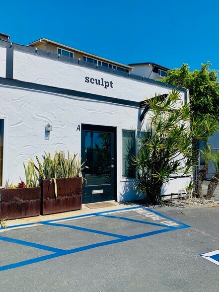 More Photos Of 210 Calle de los Molinos, San Clemente Storefront Retail Office For Lease