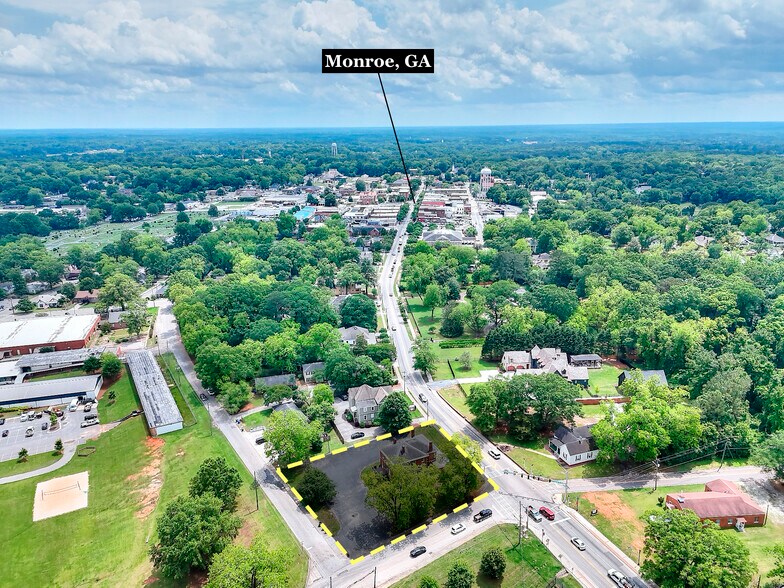 More Photos Of 338 N Broad St, Monroe Office Residential For Sale