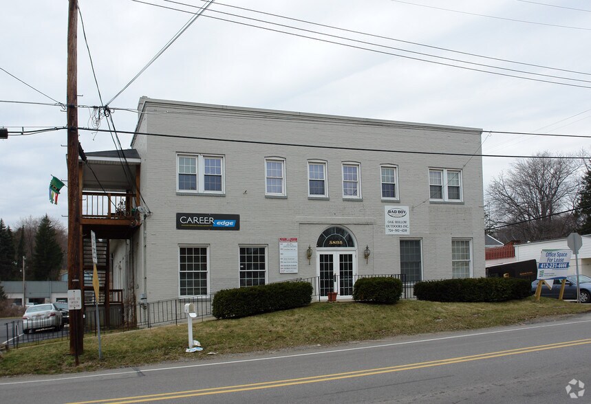 More Photos Of 5895 Heckert Rd, Bakerstown Office For Lease