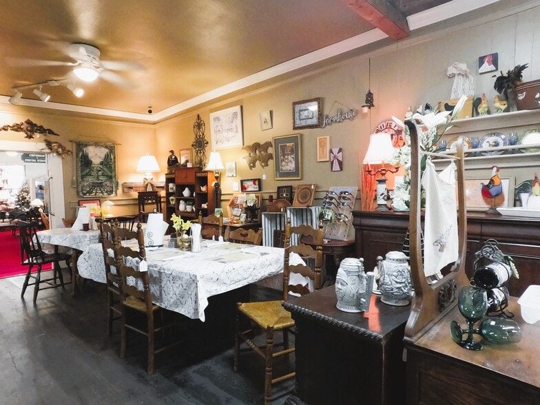 More Photos Of 1251 S State Highway 205, Rockwall Restaurant For Sale