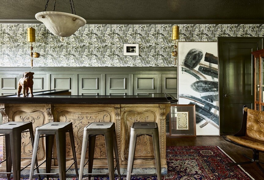 More Photos Of 173 E Chestnut St, Asheville Hotel For Sale