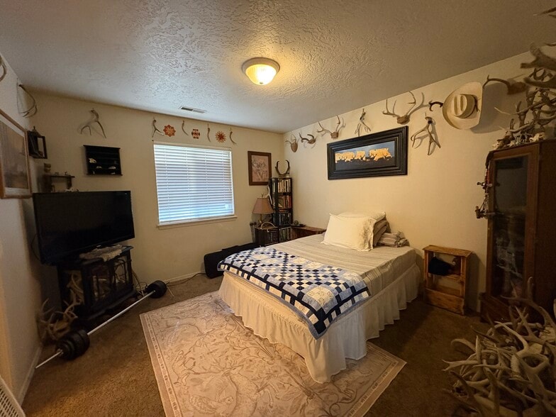 More Photos Of 119 E King St, Meridian Apartments For Sale